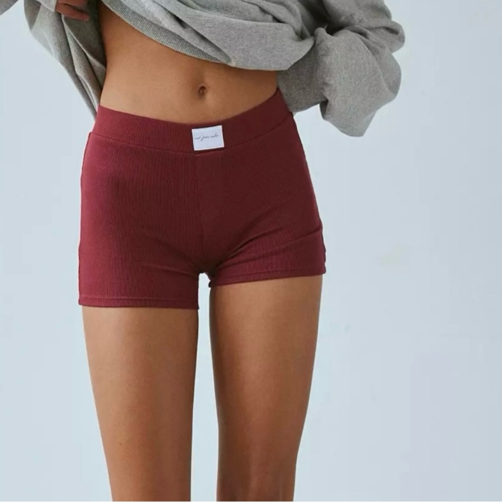 Women's Burgundy/Berry Shorts